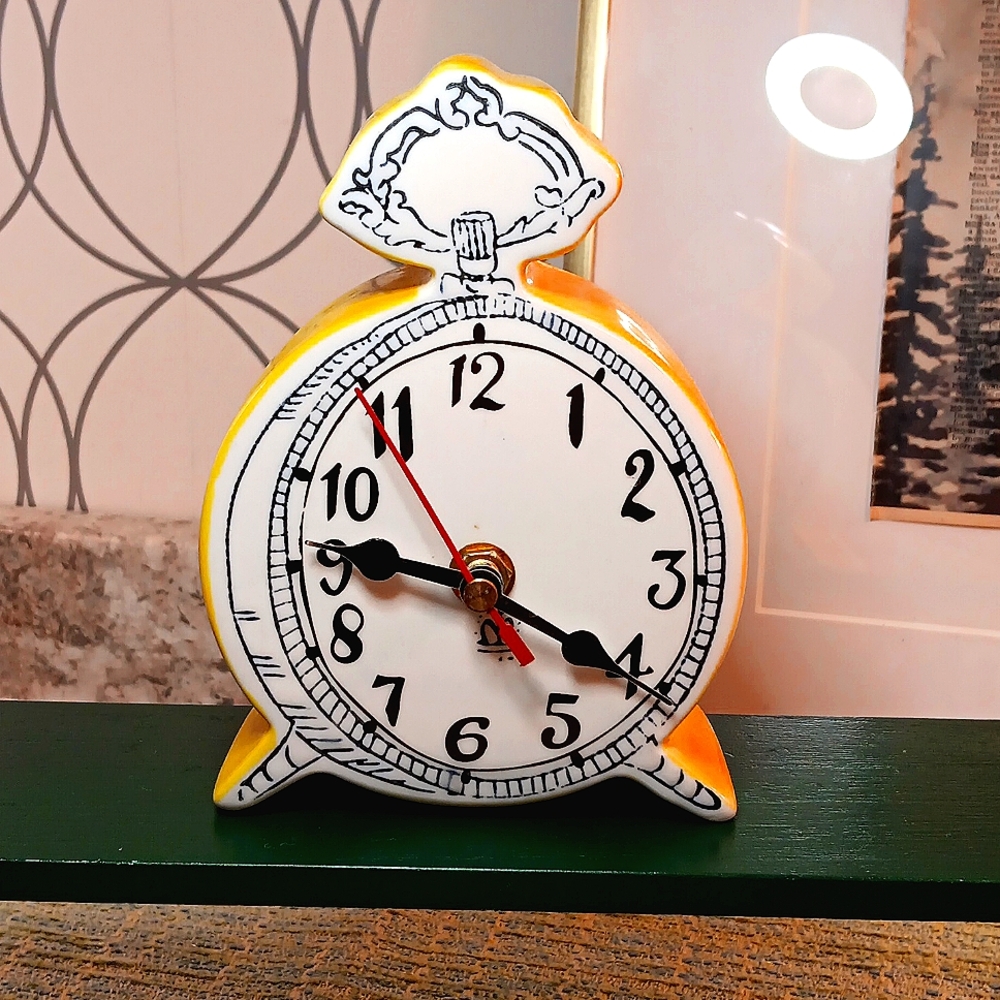 Authentic Anthropologie Molly Hatch Decorative Clock Op Art Style